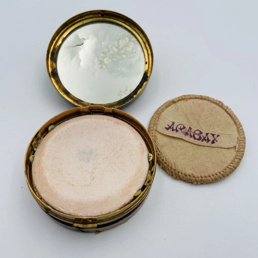 Vintage Compact Double Compartment Powder Blush Puff Unmarked 1932 Gold Green
